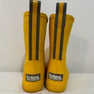 5T Totes Charlie Rainboots